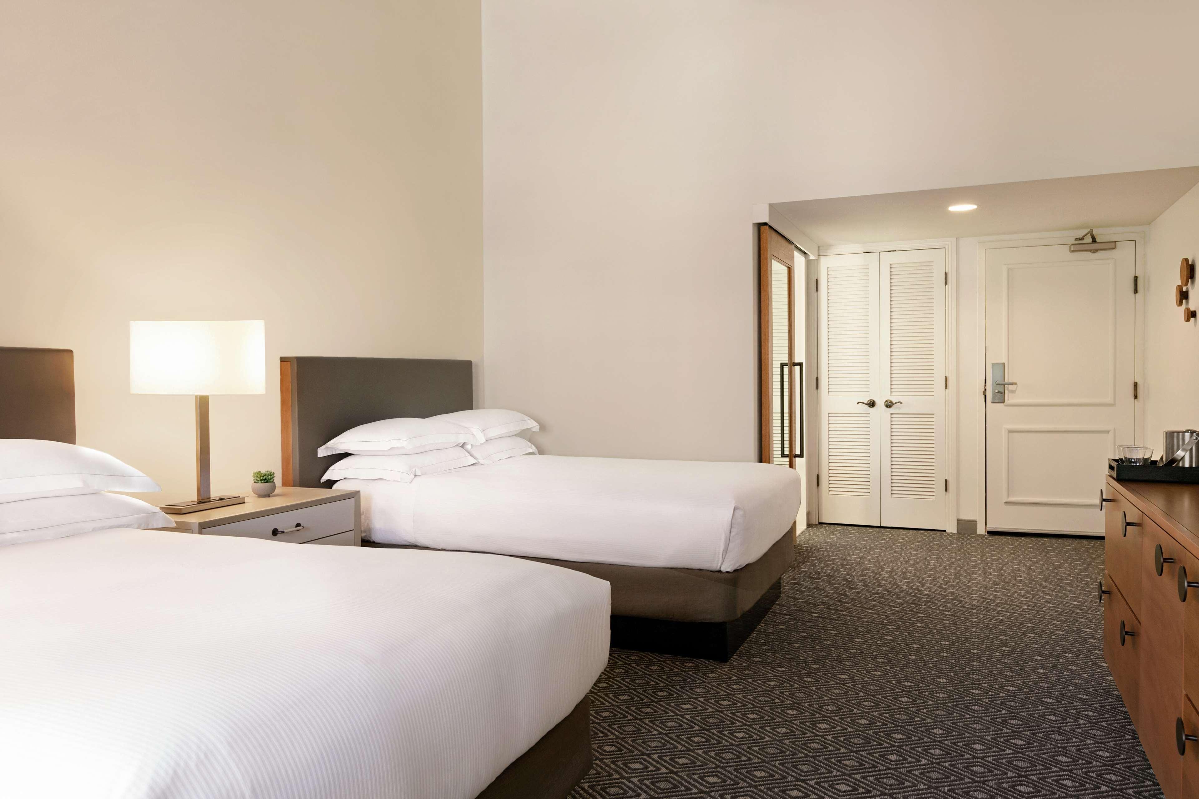 Hilton Scottsdale Resort & Villas Exterior photo